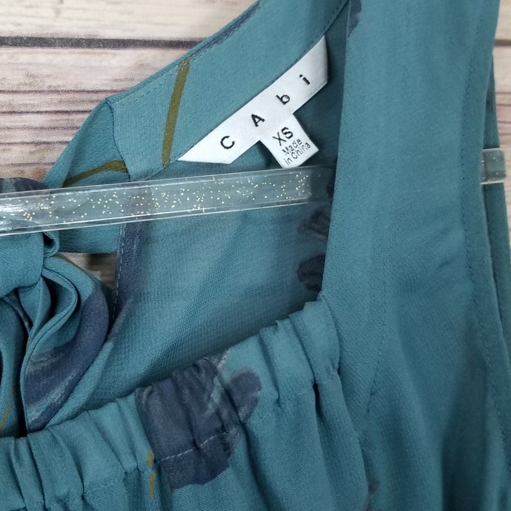 CAbi Sleeveless Tulip Top Size XS - Picture 3 of 6